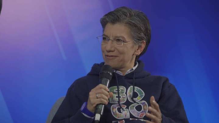 Claudia López ratifica que no hay ninguna posibilidad de ir al frente amplio en marzo: ‘Seré candidata hasta el final’