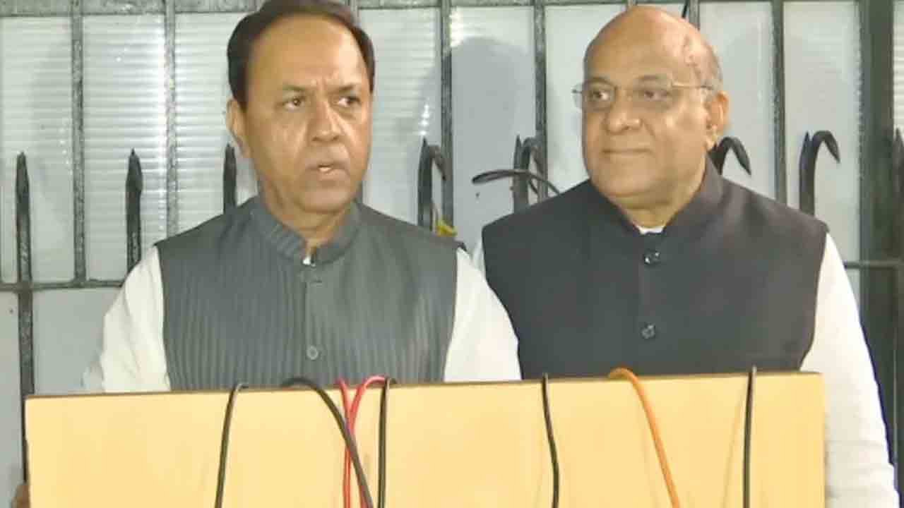 BRS MPs Meet CEC Officials, Seek Central Force Deployment