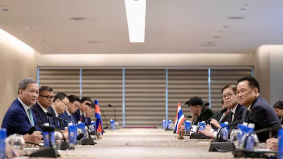 Thailand, Cambodia Begin Weapon Pullback Days After Signing Peace Deal