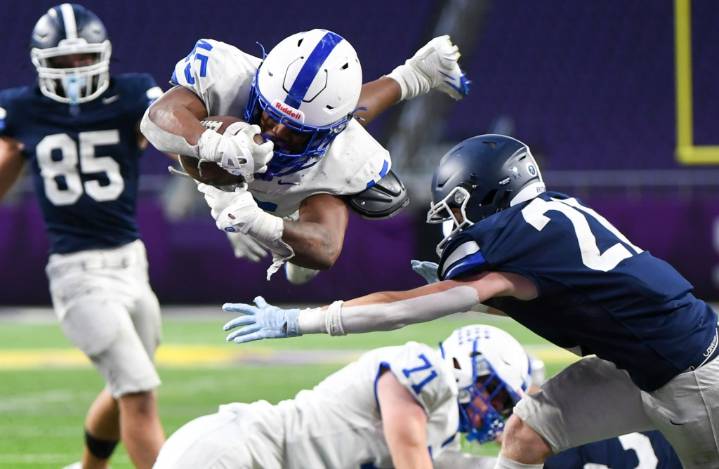 Football: Spring Lake Park beats St. Thomas Academy in Class 5A state semifinal