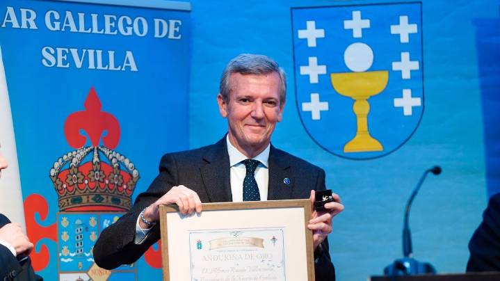 Alfonso Rueda, sobre sus orígenes: «Teniendo raíces andaluzas se puede ser gallego de pura cepa»