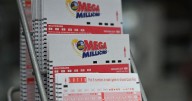 Mega Millions jackpot soars to $900 million, 8th-largest in game’s history