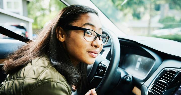 Millions risk £1,000 fine for ignoring this key DVLA rule