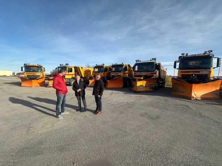 La Diputación de Teruel activa el operativo de la vialidad invernal con un nuevo vehículo y centro de almacenamiento de sal