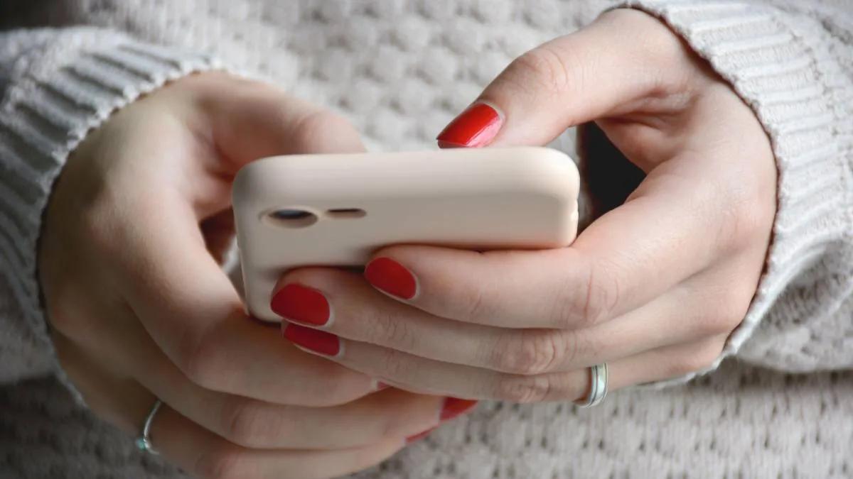 El peligroso trend viral que trivializa el consumo de cocaína y normaliza conductas adictivas