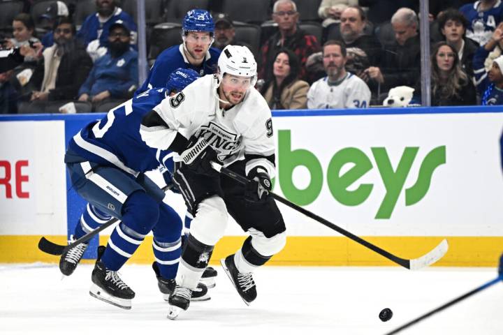 Kings Sign Adrian Kempe To Eight