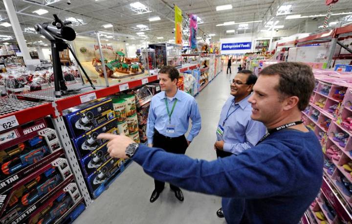 Walmart insider John Furner to steer next chapter amid AI bets and economic turbulence