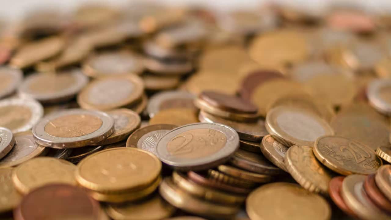 Smart money habits: How to organise your finances for a stress