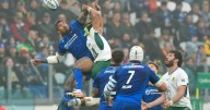Springboks playing with 14 again after early red card against Italy in Turin