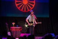 Country singer arrested at hospital, cancels tour after alleged assault