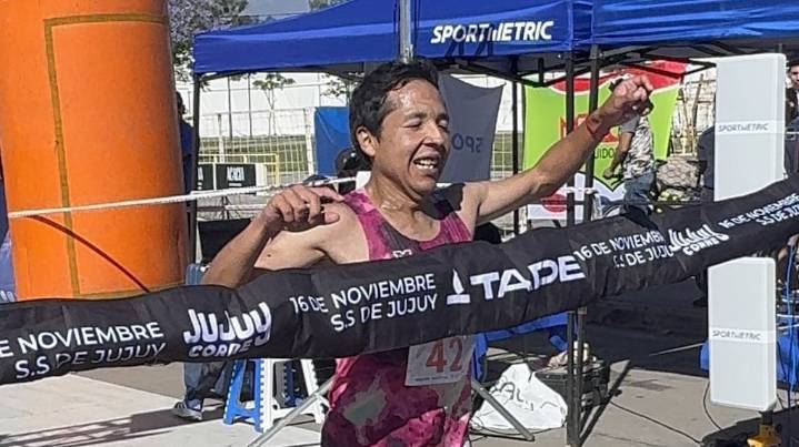 Más de 1200 runners se sumaron a la tercera edición de Jujuy Corre, que revolucionó al running de la región