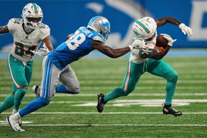 Detroit Lions waive 3 defenders, re-sign defensive back to practice squad