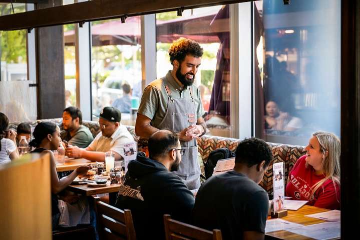 Miss Manners: Picky friend’s habit of sending back food has me not wanting to dine with her again