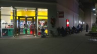 'There's nothing better': Shoppers tackle early lines, traffic on Black Friday in Town Center