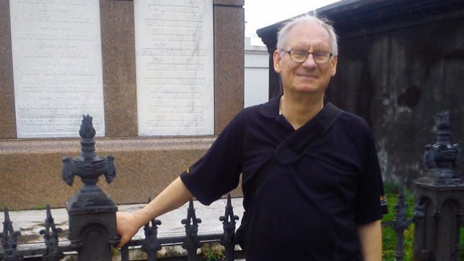 Holem de gruel, Armin Wiebe's website is entertaining yet!