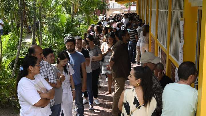 Honduras elige presidente entre izquierda y derecha bajo amenaza de Trump