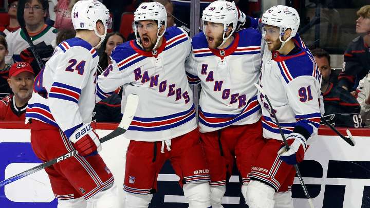 Cuylle, Trocheck each score two goals as Rangers beat Lightning