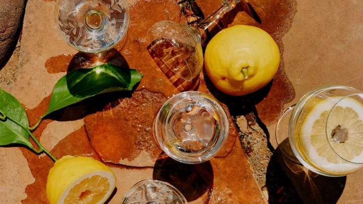 Here’s What Happens When You Drink Lemon Water Every Day