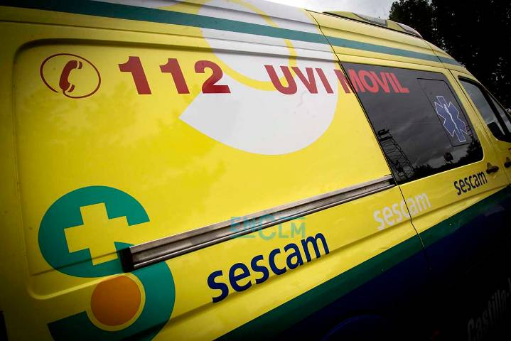 Dos hospitalizadas por inhalación de humo en un incendio en Chozas de Canales (Toledo)