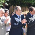 El vicegobernador y autoridades provinciales...