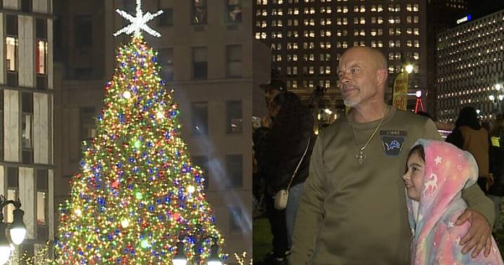 Detroit's 22nd annual tree lighting brings holiday cheer to downtown
