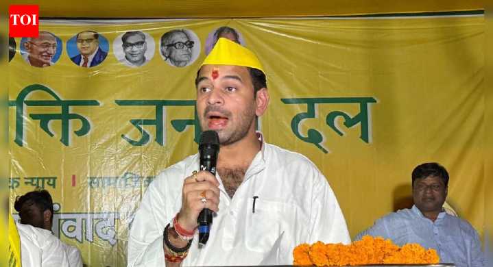 'Attack on RJD’s soul': Tej Pratap flags ‘pressure’ on Lalu, Rabri; makes plea to PM Modi, Shah