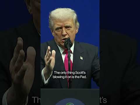 Trump Quips He’ll Fire Bessent If Interest Rates Not Lowered