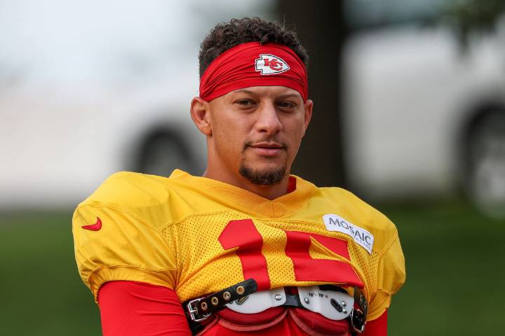 Things Have Changed in Patrick Mahomes’ Stance on Religion & Faith, Says Chiefs Owner Chiefs' owner, Clark Hunt, has mentioned what has changed in terms of Patrick Mahomes' faith in Christianity. Saur