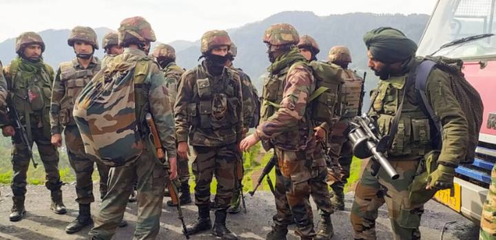 Para Trooper injured in Kishtwar Gunfight, Operation on