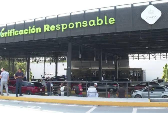 Solo 18 mil 824 automóviles se han verificado en Puerto Vallarta