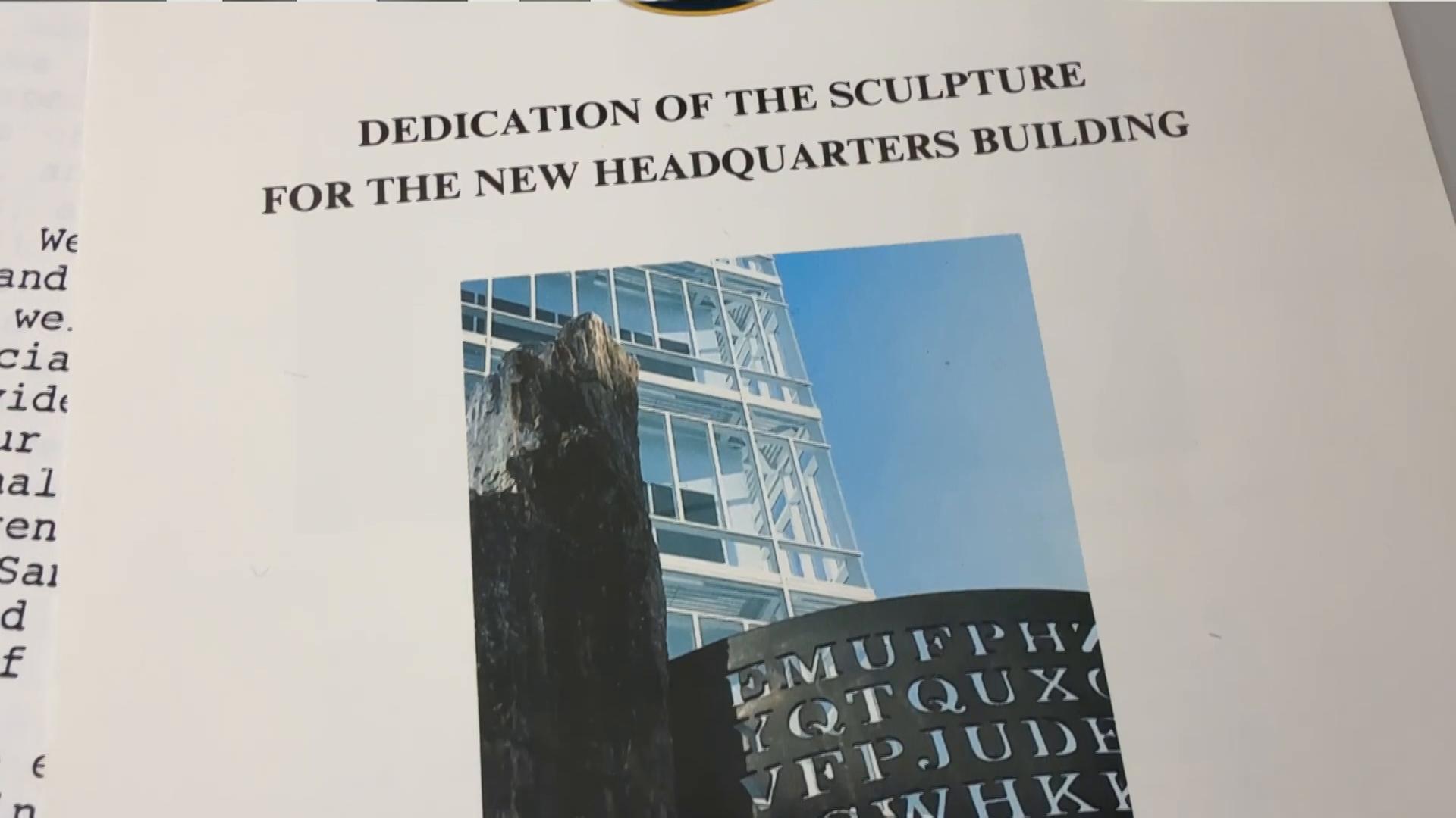 CIA sculpture creator selling encryption key to K4 that has baffled cryptographers for 35 years
