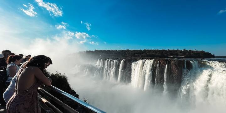 Cuánto deberá gastar una familia tipo para viajar el fin de semana largo por el Día de la Soberanía Nacional