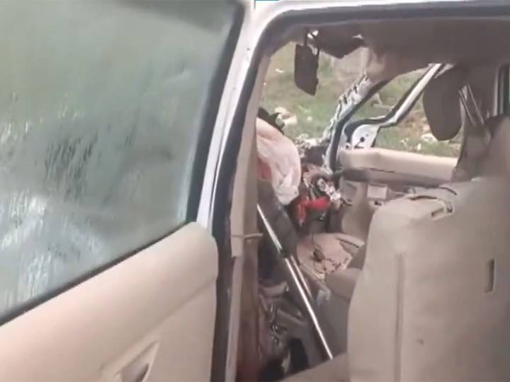 Eight dead after car-truck collision in UP's Barabanki