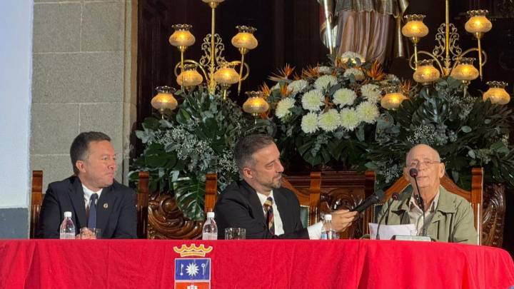 Emotivo y entrañable arranque de las Fiestas de San Gregorio con el pregón de 'Chanín' Galindo