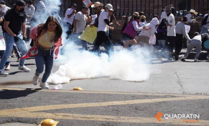 Nueva trifulca en Morelia durante protestas por crimen de Carlos Manzo
