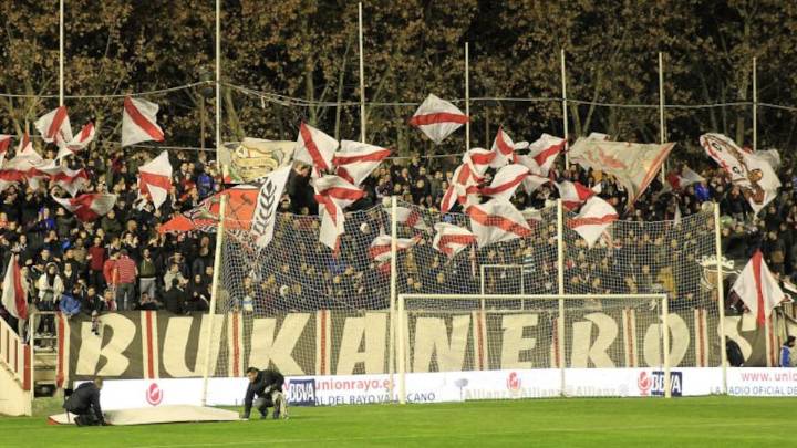 Un herido en Vallecas tras los enfrentamientos con los ultras del Lech Poznan