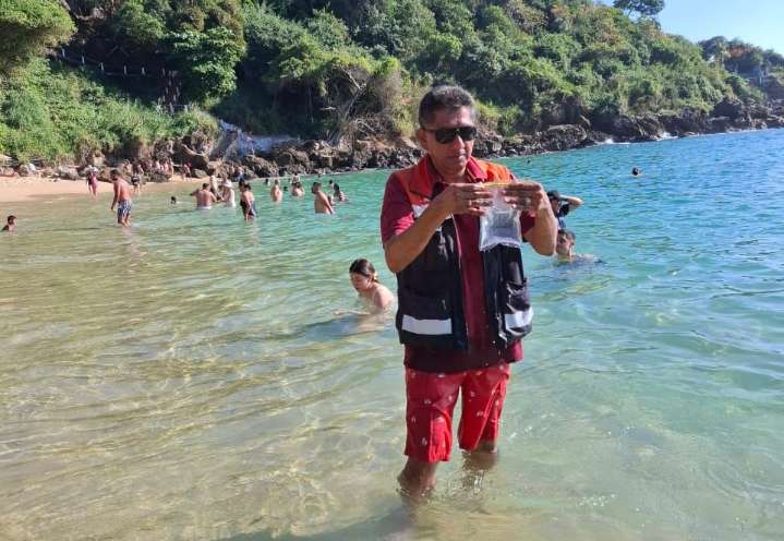 Oaxaca monitorea calidad del agua de mar en playas turísticas previo al periodo vacacional decembrino