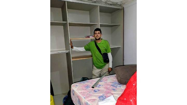 La última mudanza de su vivienda por desahucio bajo la borrasca Claudia en Ingenio