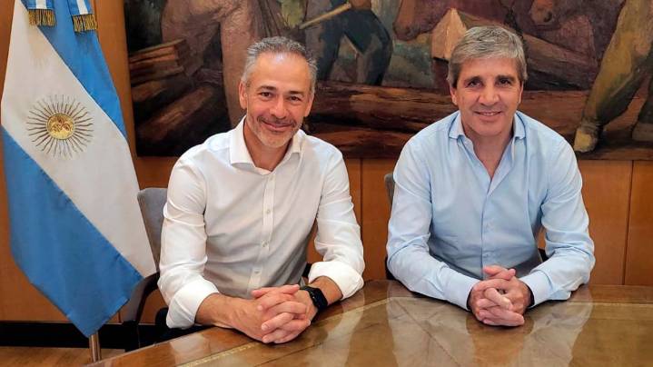 El Tesoro renovó casi toda la deuda y consiguió financiamiento extra por $13,99 billones