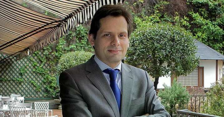 Von der Leyen ignora a Sánchez y designa a un español al frente del Servicio Jurídico de la Comisión