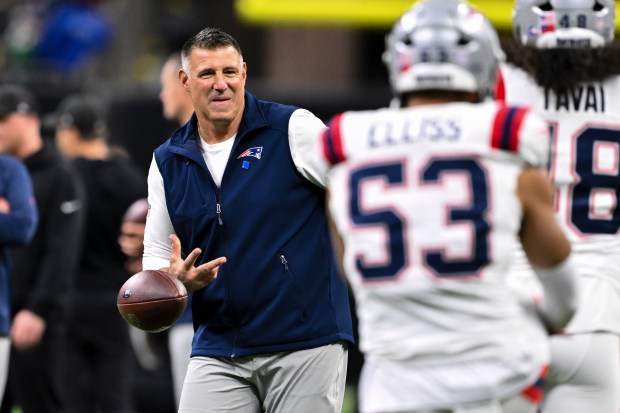 Callahan: A big Patriots game, Mike Vrabel’s new message and more Week 10 thoughts
