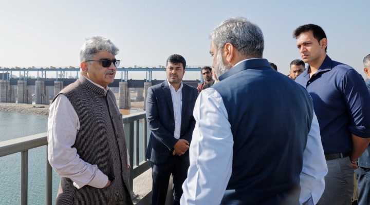 CS visits Tawi Barrage and River front Jammu , issues directions