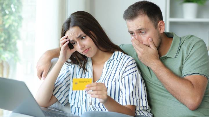 Cuidado al comprar calendarios de Adviento: la nueva modalidad de estafa que delincuentes utilizan para robar todo su dinero