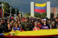 “Coyuntura decisiva”. Maduro encabezó una marcha en repudio al despliegue militar de Estados Unidos en el Caribe