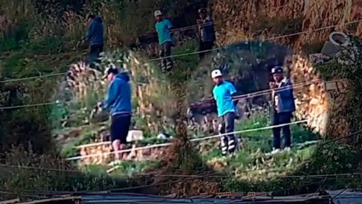 ¡Los pillaron alardeando con el arma! Cámaras del C4 dejaron al descubierto a tres asesinos en Bogotá