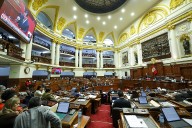 Congreso: pleno declaró persona non grata a presidenta de México