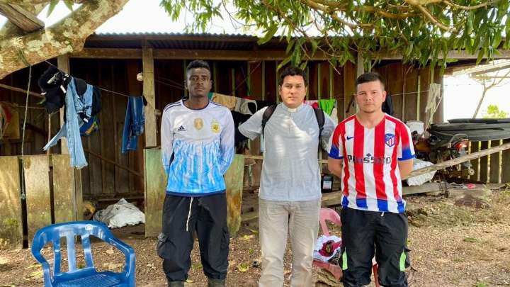 ‘Con servicio de ida y vuelta’: soldados ‘liberados’ vuelven a ser secuestrados en el Meta