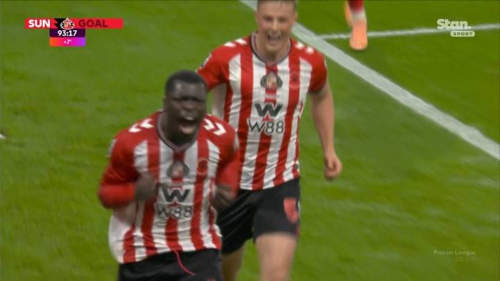 Brobbey stuns Arsenal in added time