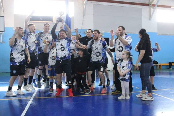 San Martin y Real Madrid, campeones del clausura