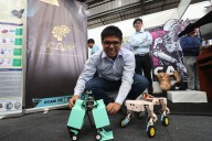 La UNI exhibe robots, tecnología aeroespacial y energías renovables en feria